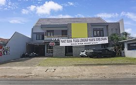 Capital O 91140 Ayodya Kebon Jeruk